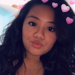 Meet your Posher, Marielle